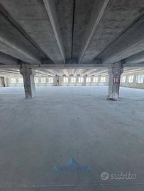 Immobile di 1500 m² a Caserta