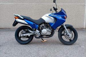 Honda Varadero 125 - 2002