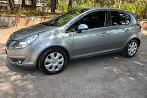 Opel Corsa 1.2 5 porte Club