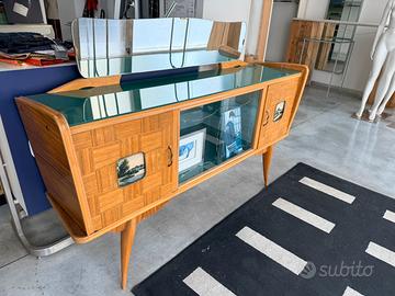 Mobile con vetrinetta