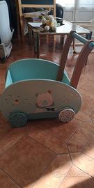 Carrettino in legno per primi passi