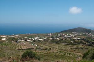 Pantelleria terreno panoramico, possibile edificab