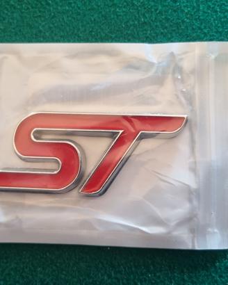 Adesivo auto ST Line rosso metallo 3D