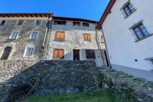 Casa indipendente di 114 m² con 2 locali a Morbegn