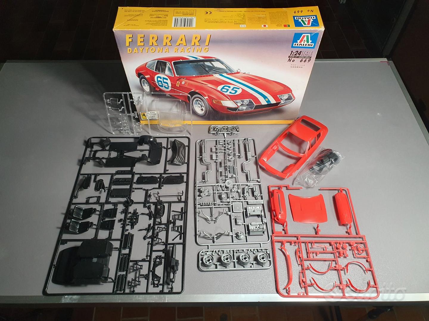FERRARI DAYTONA RACING - KIT ITALERI 1:24 n.669 - Collezionismo In