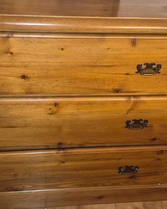 Cassettiera in legno