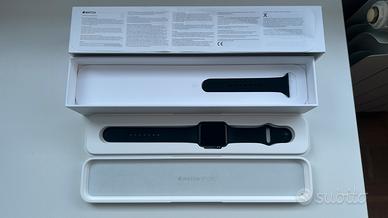 Apple Watch Series 7000 Alluminium (cassa 42mm)