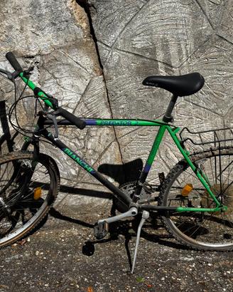 Bici predator 2 bianchi