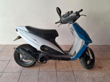 scooter Malaguti F12