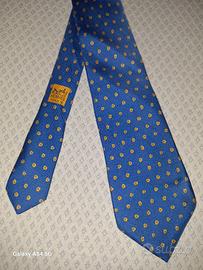 
cravatta Hermès 