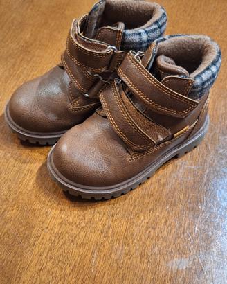scarpe bambini taglia 21