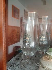 4 bicchieri birra