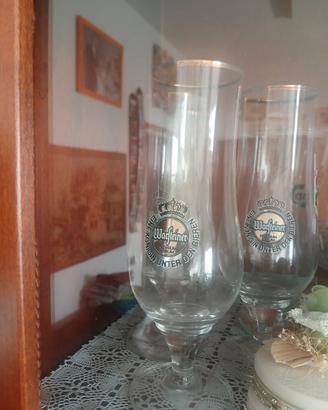 4 bicchieri birra