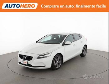 VOLVO V40 XT12526