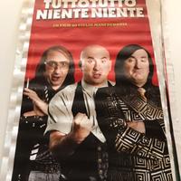 Tuttotutto Nienteniente / Film cinema poster