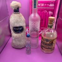 Lotto 4 bottiglie collezione Belvedere etc