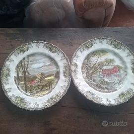 Coppia di piatti decorativi 