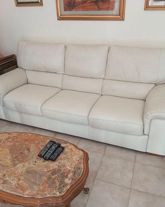 Divano in pelle