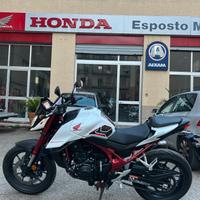 Honda Hornet 750 2024