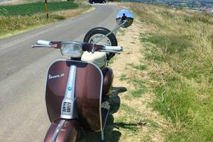 Vespa 50 Special replica promavera Coca Cola