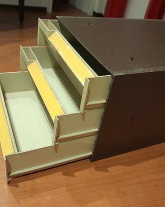 cassettiera portadocumenti