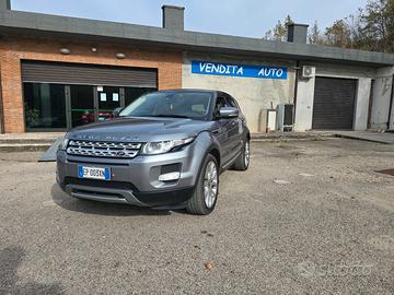 Land Rover Range Evoque 2.2 TD4 Coupé Prestige sol