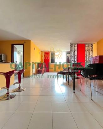 S1 - loft mansardato in corte con box