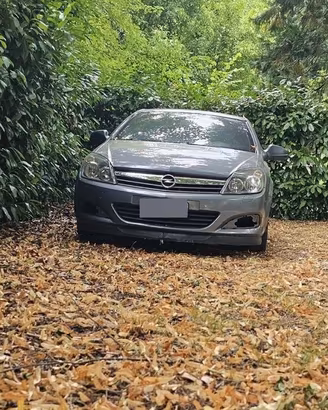Opel astra gtc 1.3 cdti