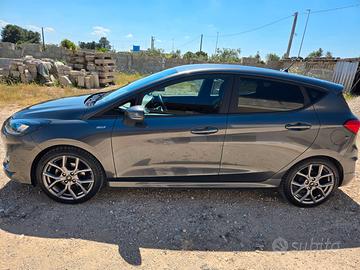 Ford Fiesta 1.0 EcoBoost Hybrid ST-Line