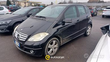 MERCEDES-BENZ A 160 CDI Avantgarde
