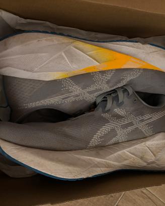 Scarpe Corsa Asics Novablast 5