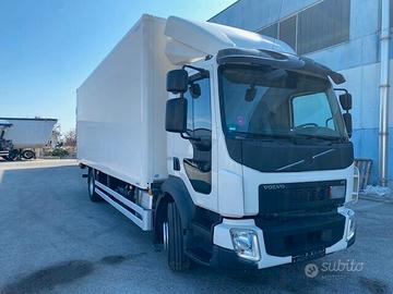 Volvo FL 280 Furgonato con Pedana Caricatrice Palf