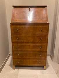 Macchina da cucire Necchi Supernova