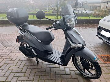 Scooter Piaggio Liberty S 150cc