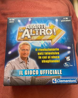 Gioco da tavolo di AVANTI UN ALTRO