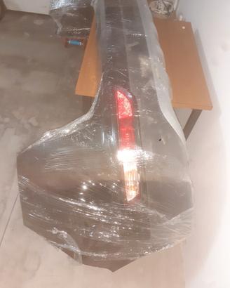 Paraurti posteriore Kia sportage nero