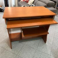 Mobiletto per computer