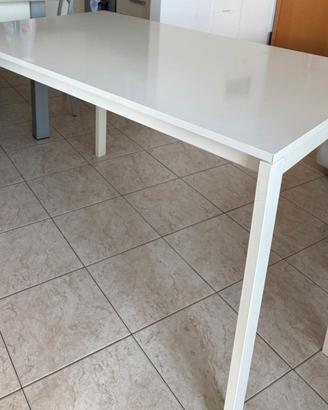 Tavolo Melltorp Ikea