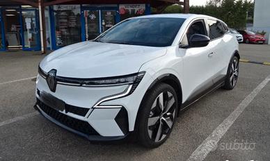 Renault megane e tech 220cv 60kw   Techno