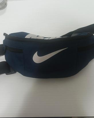 marsupio nike