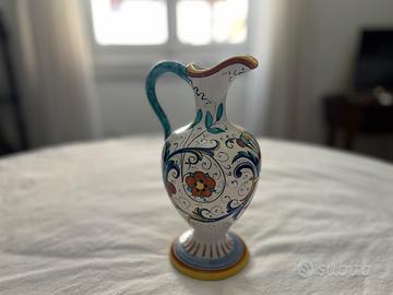 Brocca in ceramica Deruta