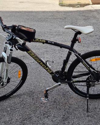 Bici Kuma 27.3 Bianchi 