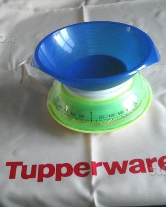 Tupperware bilancia
