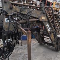 Caricatore Bonatti per trattore Fiat 100/90 -980