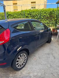 FORD Fiesta 6ª serie - 2010