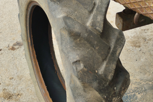 Gomma trattore usata