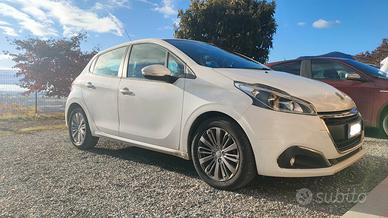 Peugeot 208 BlueHDi 75