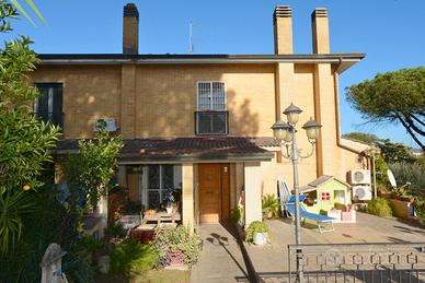 Villa quadrifamiliare Santa Maria delle Mole