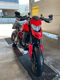 Ducati Hypermotard 950