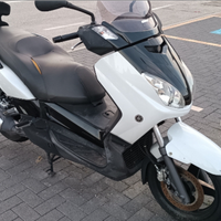 Xmax yamaha 250